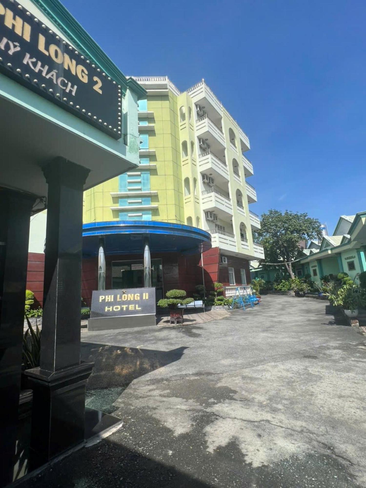 Phi Long 2 Hotel Thu Dau Mot Eksteriør billede