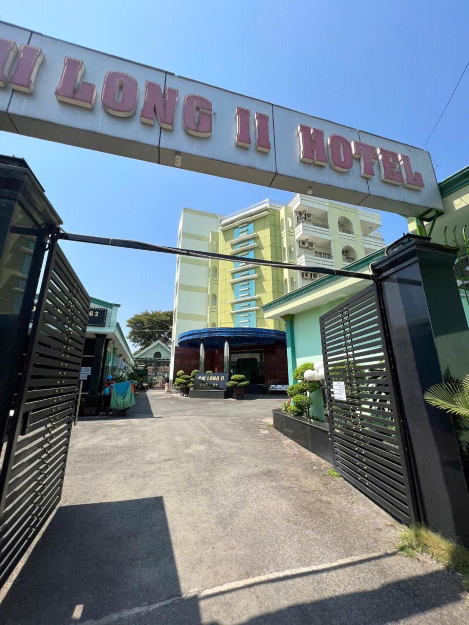 Phi Long 2 Hotel Thu Dau Mot Eksteriør billede
