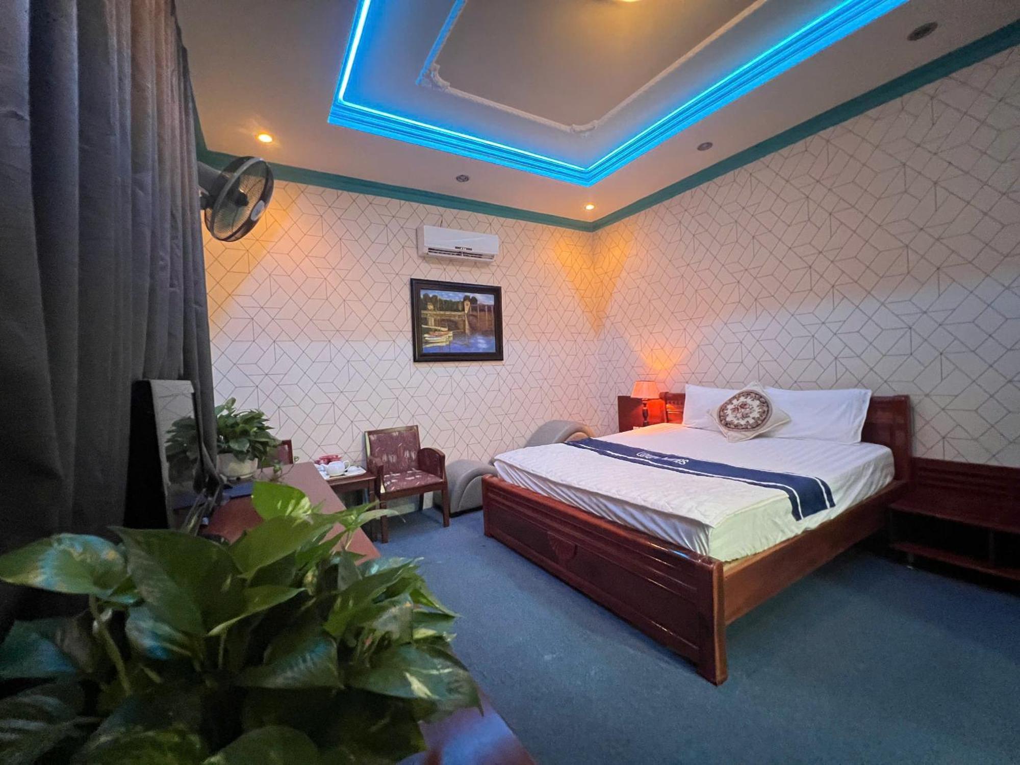 Phi Long 2 Hotel Thu Dau Mot Eksteriør billede